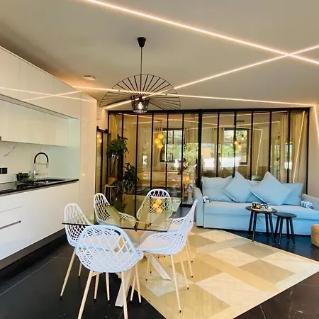 De Luxe Avec Piscine Et Vue Imprenable Sur Le *