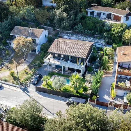 De Luxe Avec Piscine Et Vue Imprenable Sur Le *