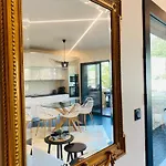 Villa De Luxe Avec Piscine Et Vue Imprenable Sur Le