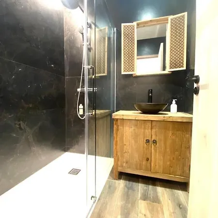 De Luxe Avec Piscine Et Vue Imprenable Sur Le Лакано